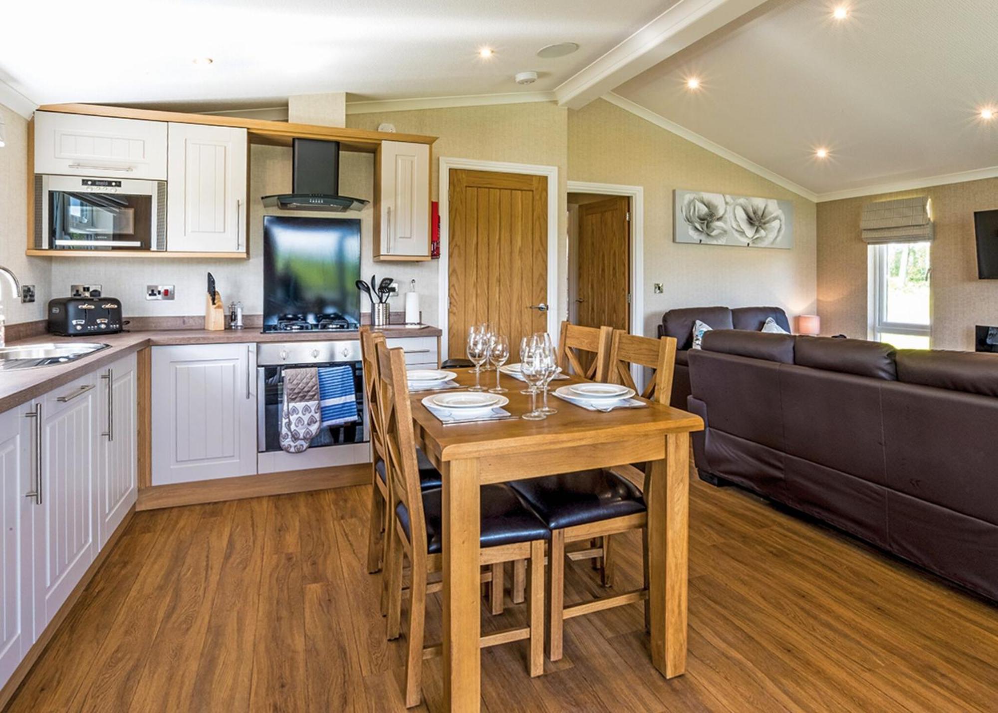 Woodhall Country Park Lodges ウッドホール・スパ エクステリア 写真