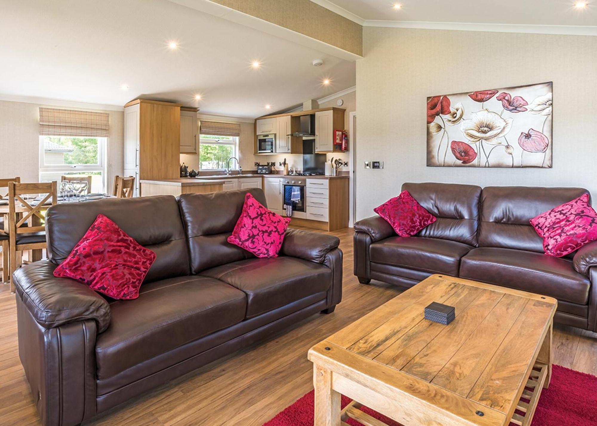 Woodhall Country Park Lodges ウッドホール・スパ エクステリア 写真